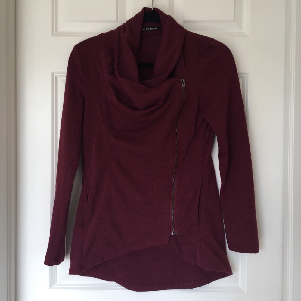 Asymmetrical Airport Greeting Cardigan